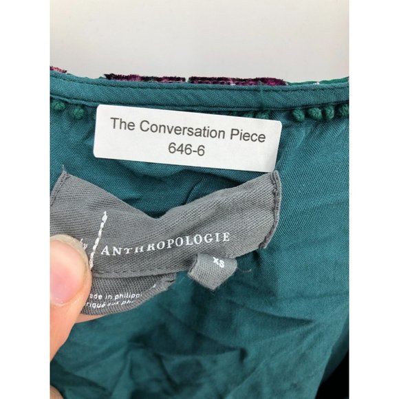Anthropologie Surplice Tie-Front Blouse in green, size XS, perfect condition - Picture 10 of 10